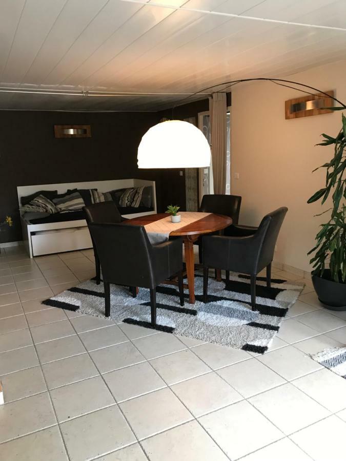 Appartement Sevrier Terrasse Et Jardin Exterior photo
